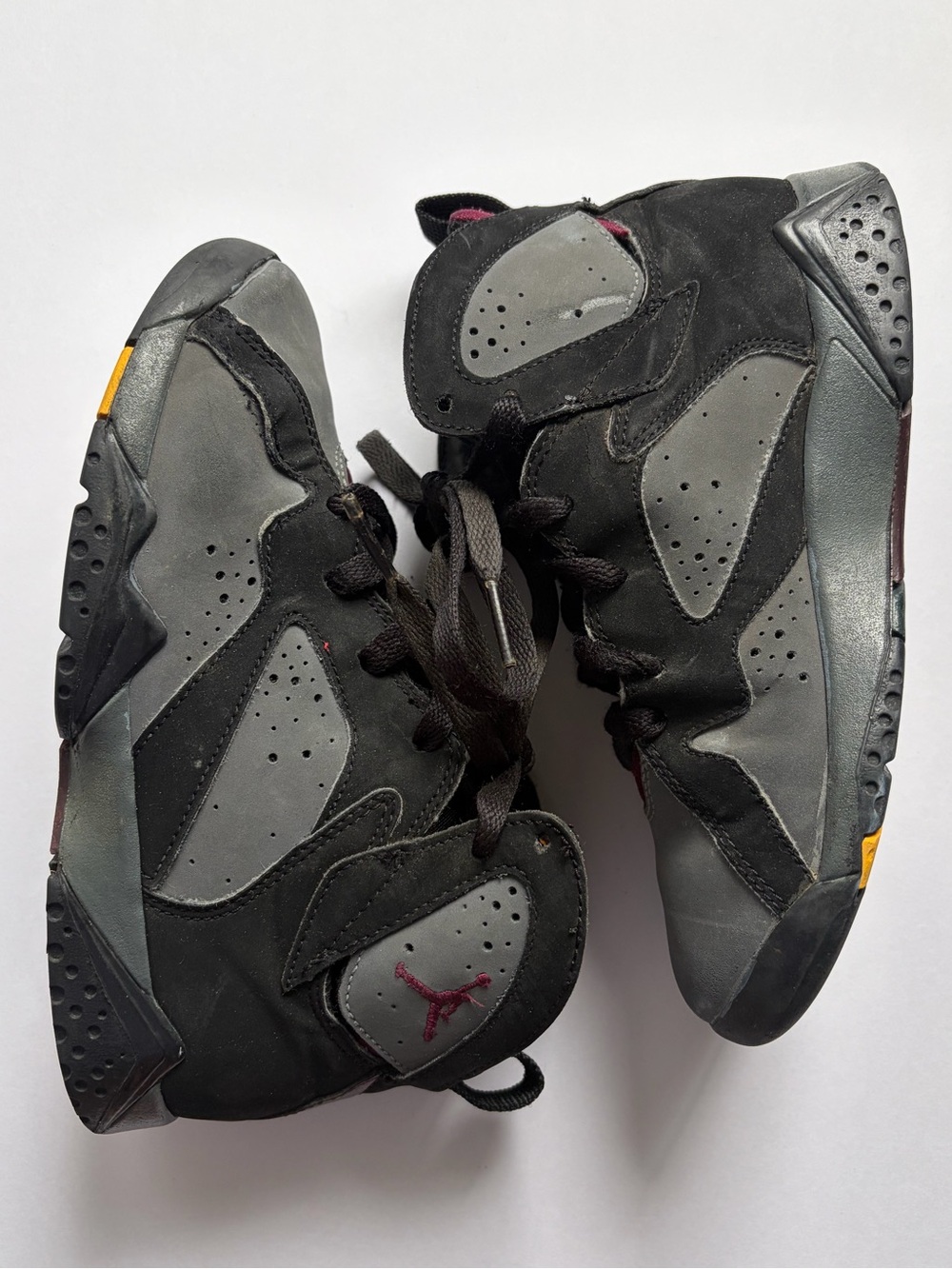 Jordan 7 Retro Bordeaux. Size: 1Y. Style: 304773-004.